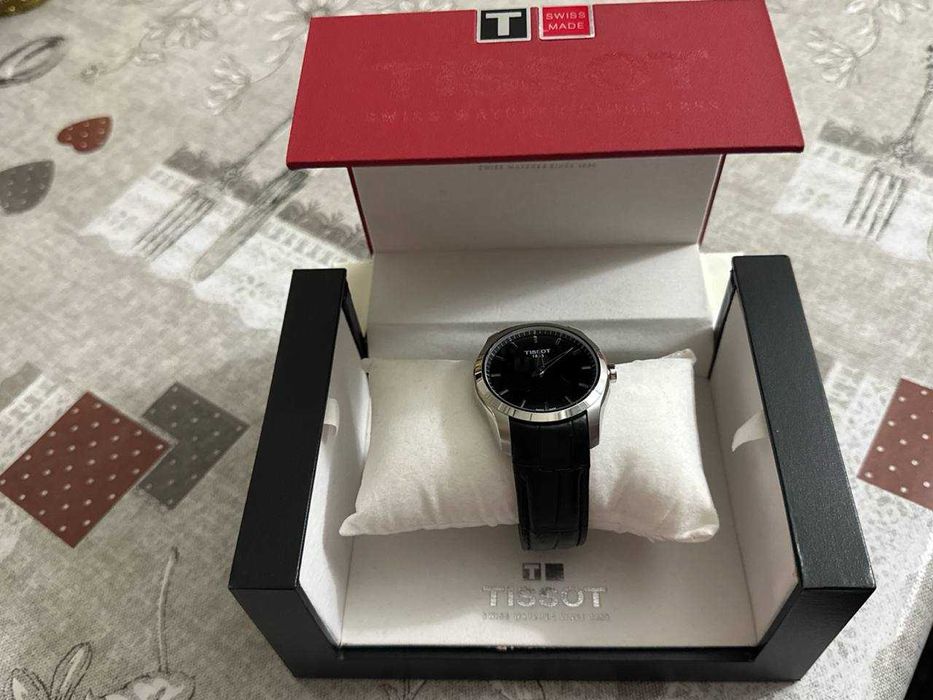 Часы Tissot Secret Date