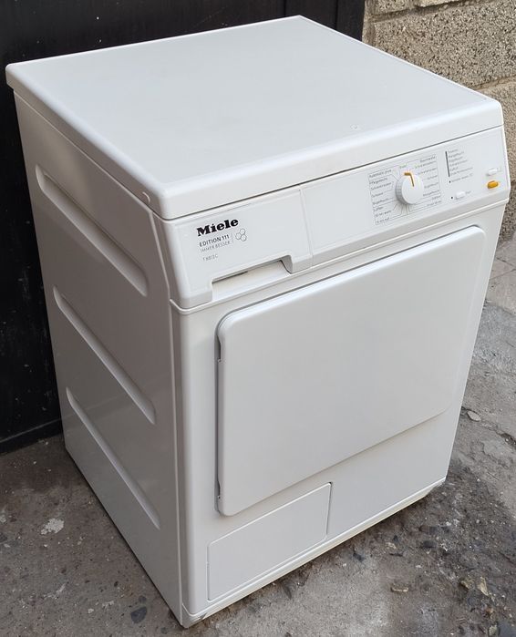 Кондезна сушилня Miele T8813C EDITION 111  7 кг