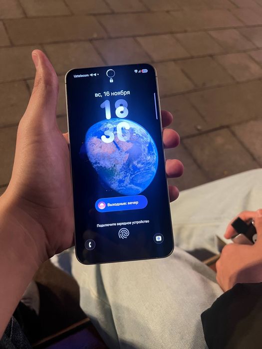 Samsung galaxy S24 FE идеал