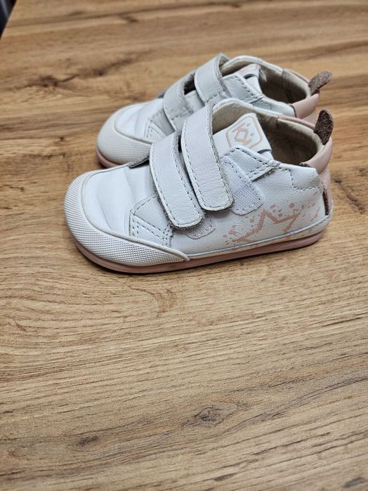 Боси обувки Колев и Колев