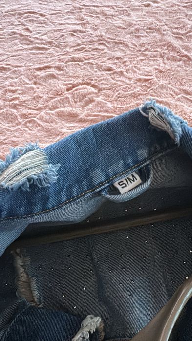 Дънково яке с камъни