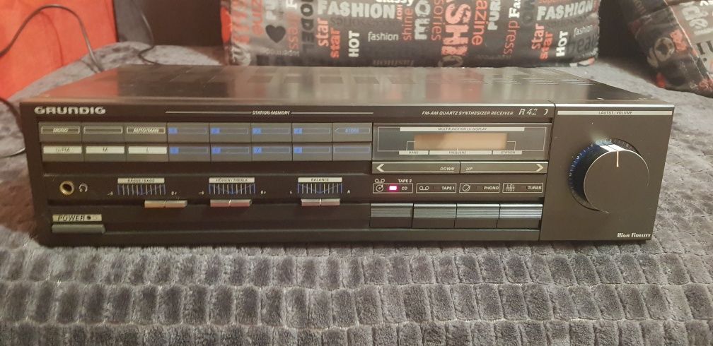 Amplituner  grundig R4200