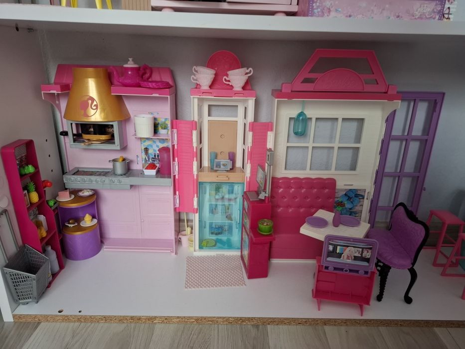 Барби Кембер и още Барби играчки