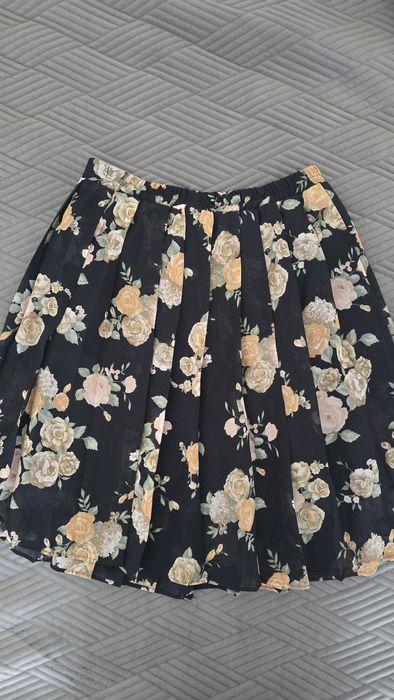 Fustă plisată mărimea 36