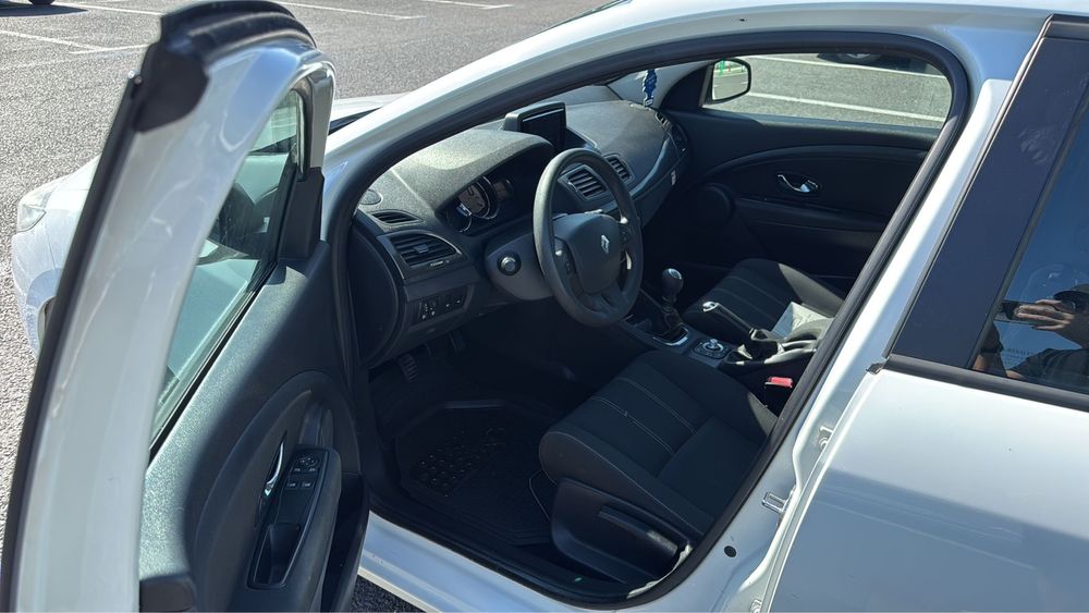 Inchirieri Auto Bucurest Rent a car Bucuresti Aeroport