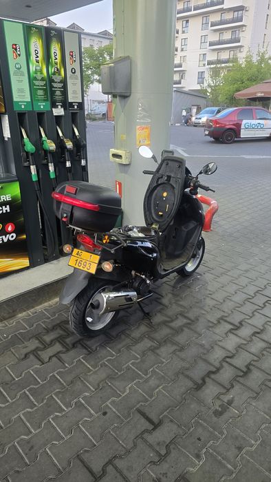 Scuter Explorer Cracker 50