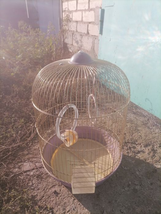 Продам клетку для птиц