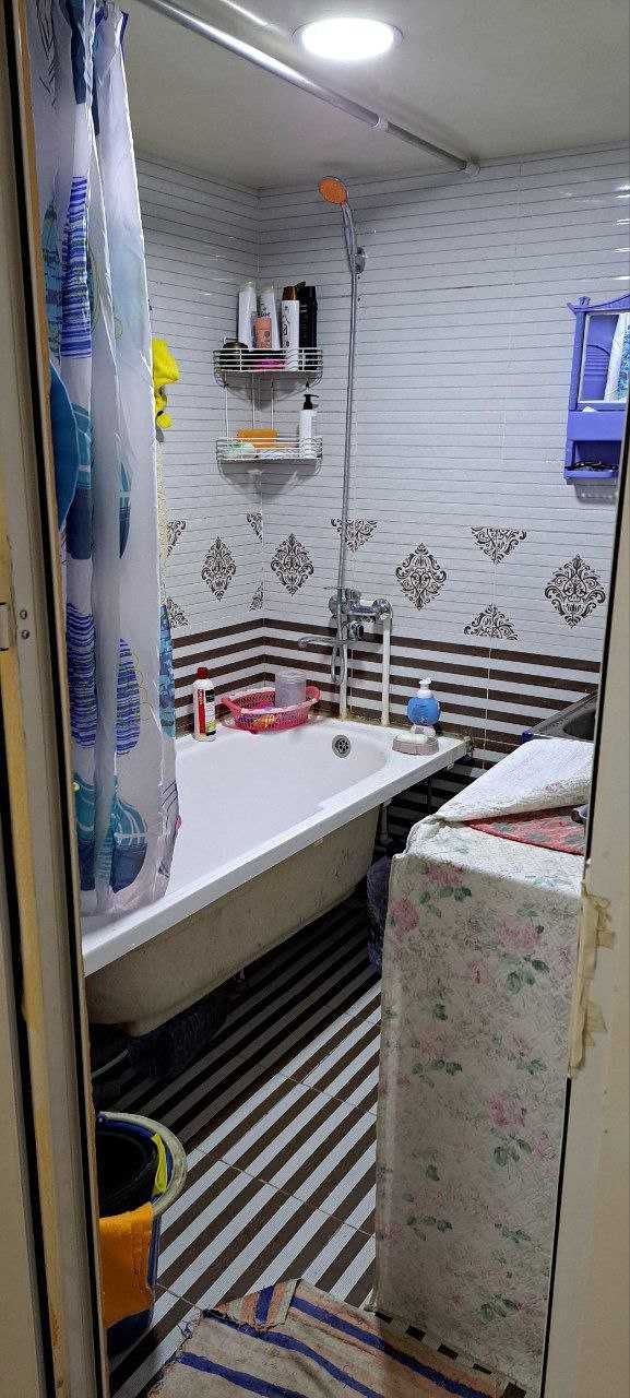 KVARTIRA SOTAMAN 1 XONA.ПРОДАЮ Квартиру в общежитии (18.5 кв.м) 1/8/9.