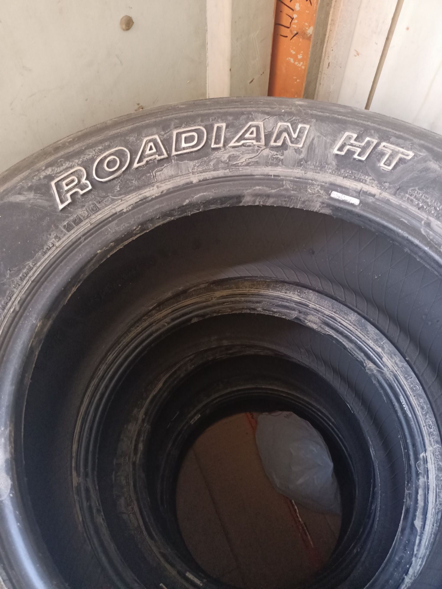 Продаються шины 265/65 R 17