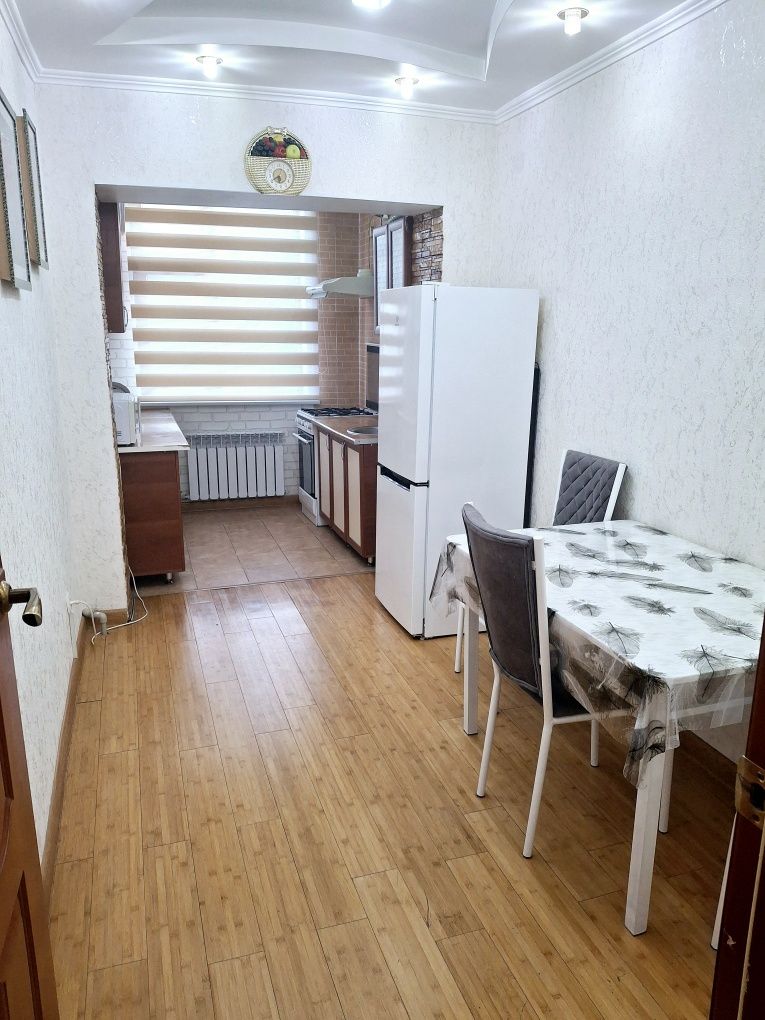 Сдам посуточно 2х комн кв в центре