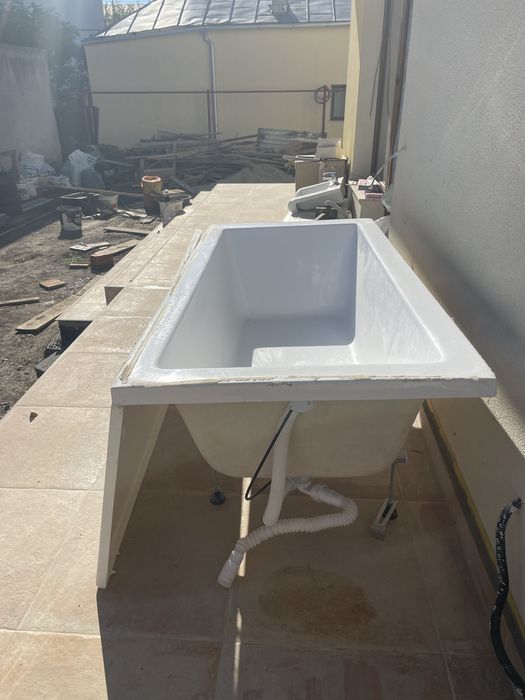 Cada  fibra sticla impecabila 170 x 80 cm cu suporti si masca