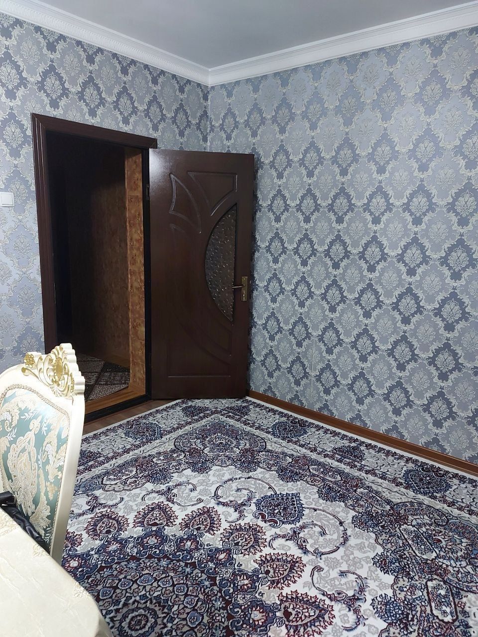 Kvartira sotiladi shayxontoxur tumani ibn sino 1 /2/9/9/ 60m²