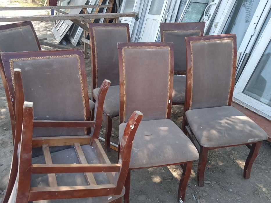 Стуллар срочно сотилади 30 тача чикади