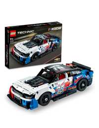LEGO: Шевроле Камаро ZL1 нового поколения NASCAR Technic 42153