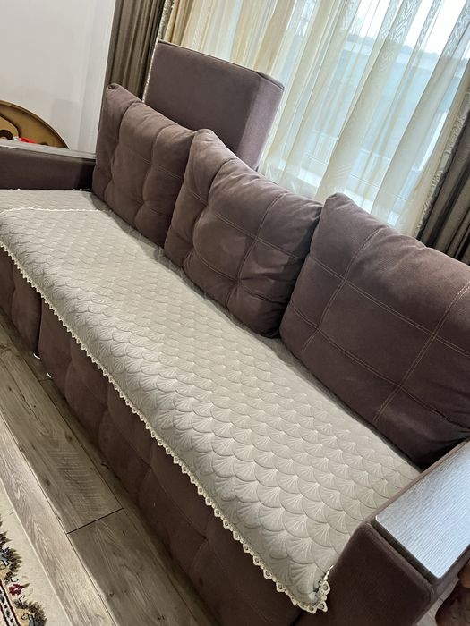 Продам диван в хорошем состояний