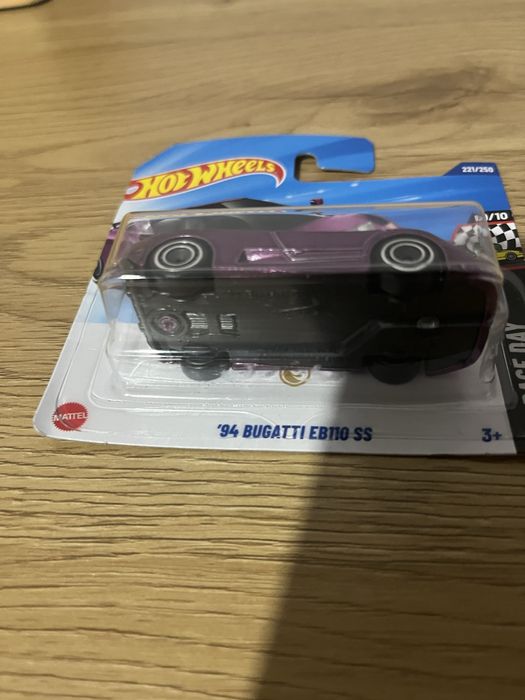 Hot wheels '94 bugatti eb110 ss STH