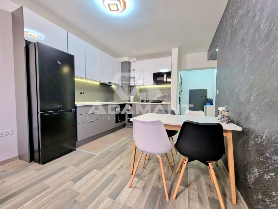 Дава се под наем Двустаен апартамент в София, Зона Б-19 - 64 кв.м за 600 € - Снимка #1