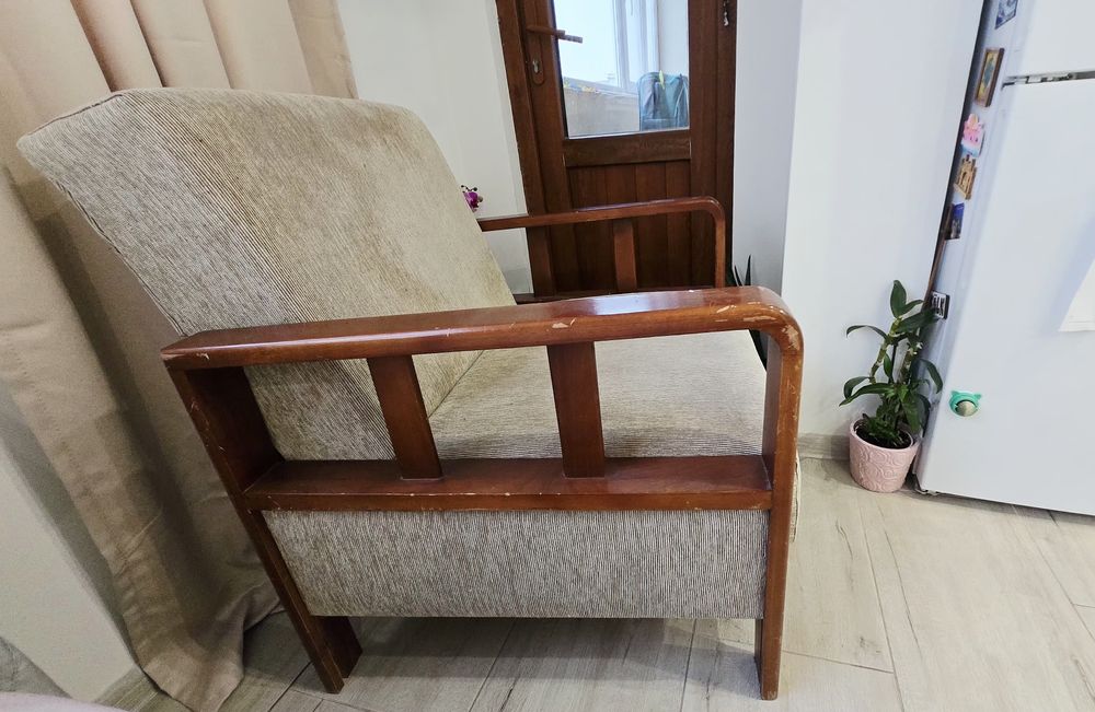 Канапе-фотьойл разтегателен