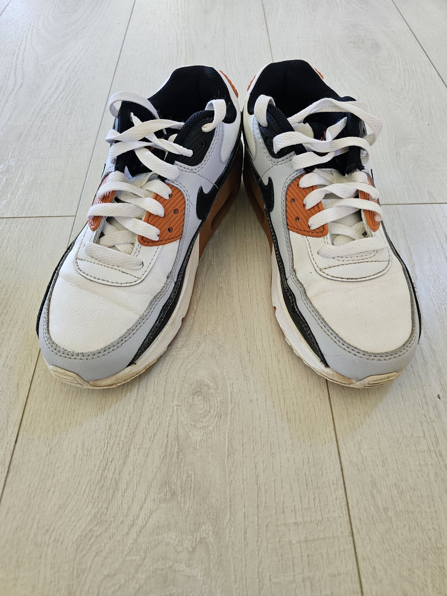Маратонки nike 36,5 номер