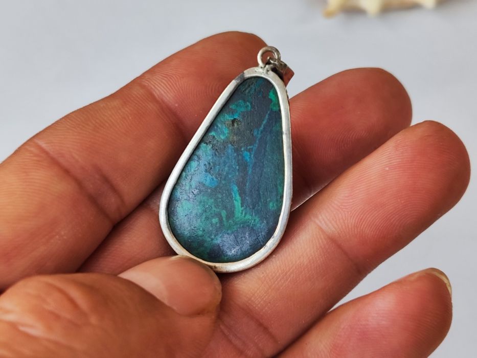 Сребърен медальон 925 с малахит