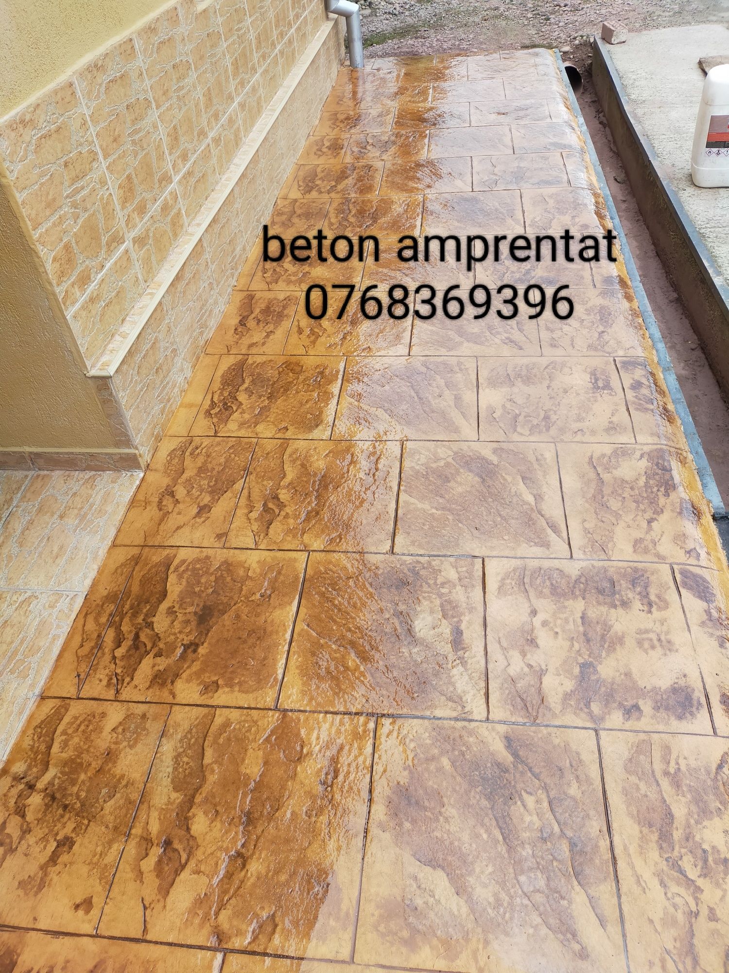 Beton  amprentat