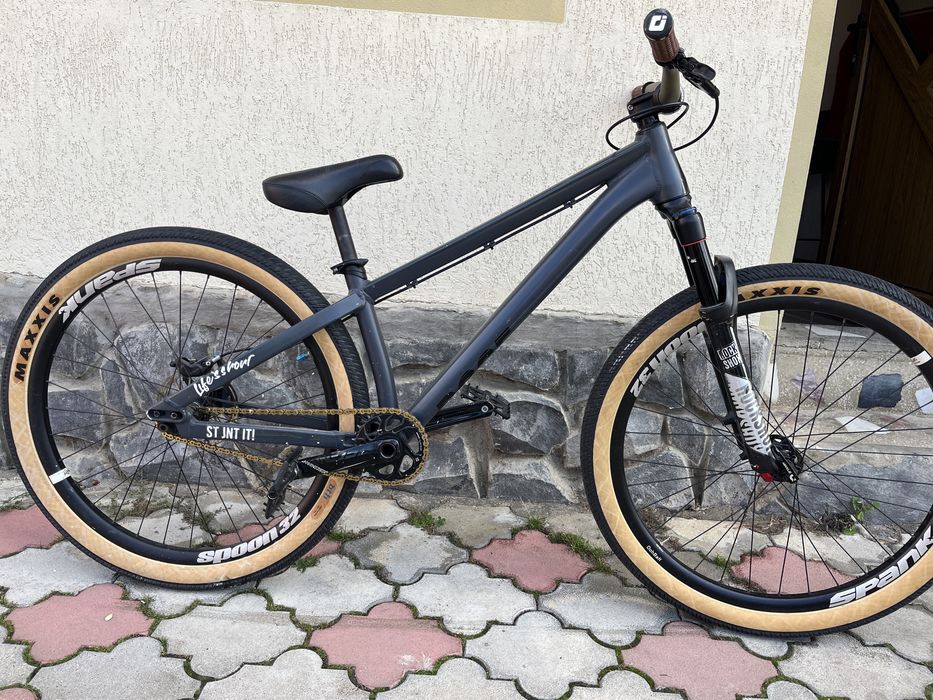 Dirt bike ROSE The  BRUCE