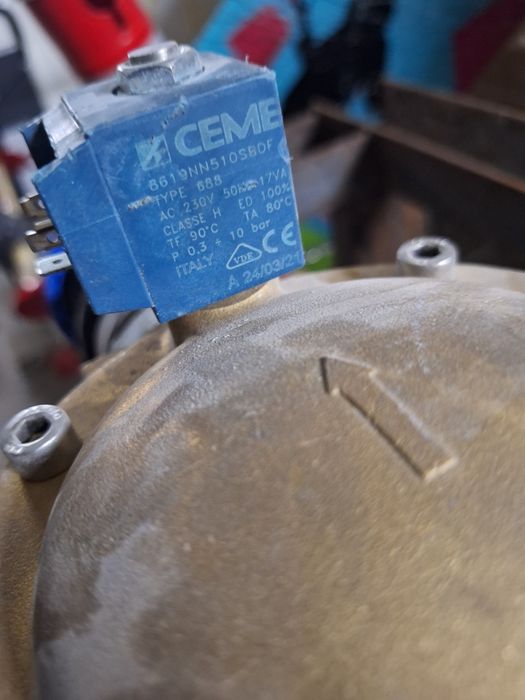 De vînzare  Electrovană apa