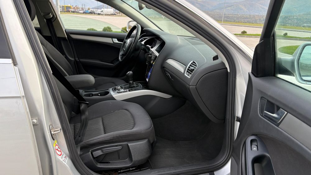 Audi A4 B8 2.0Tdi 143Cp An 2010