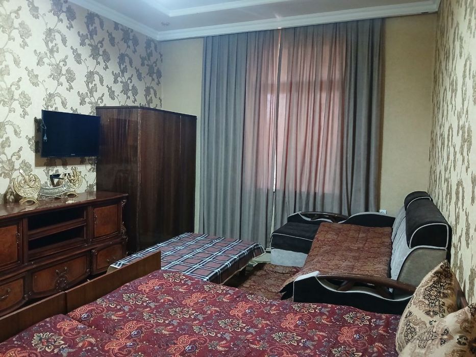 1 комнатная квартира со всеми удобствами. (Сампи)