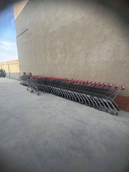 Холодильник , корзина , тележка , морозильник , стеллаж ,