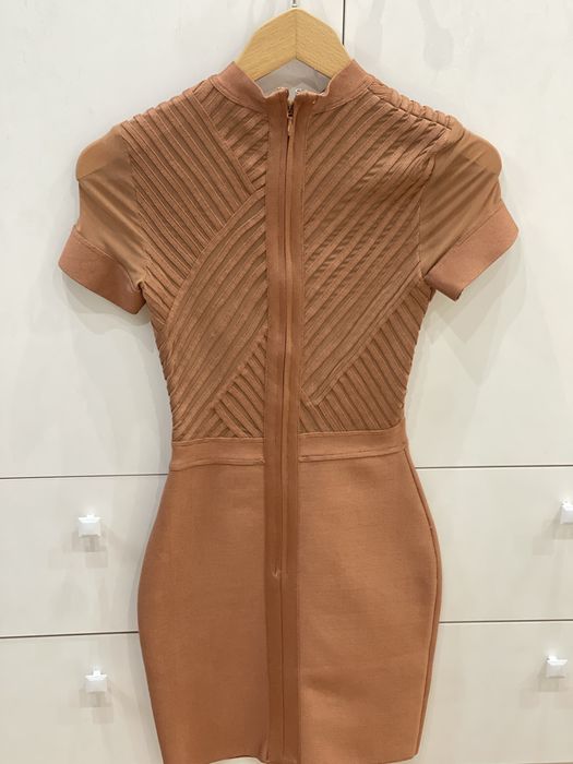 Дамска рокля !