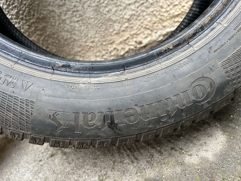 Зимни гуми Continental 2 броя 185/60R15