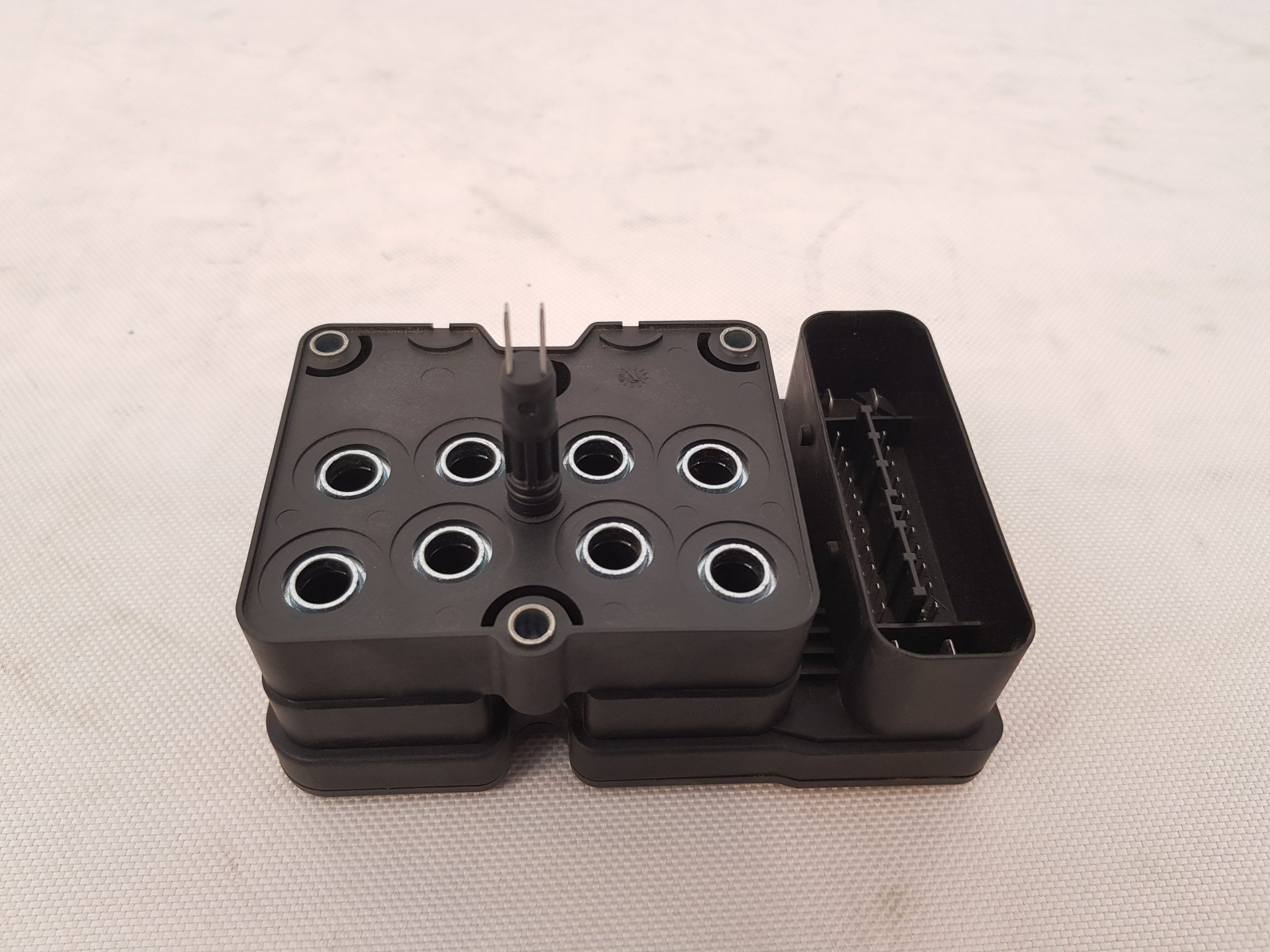 Calculator / Modul electronic Pompa ABS Ford Focus 2