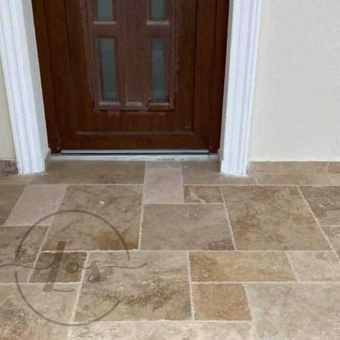 Travertin Versailles -french pattern - margini daltuite