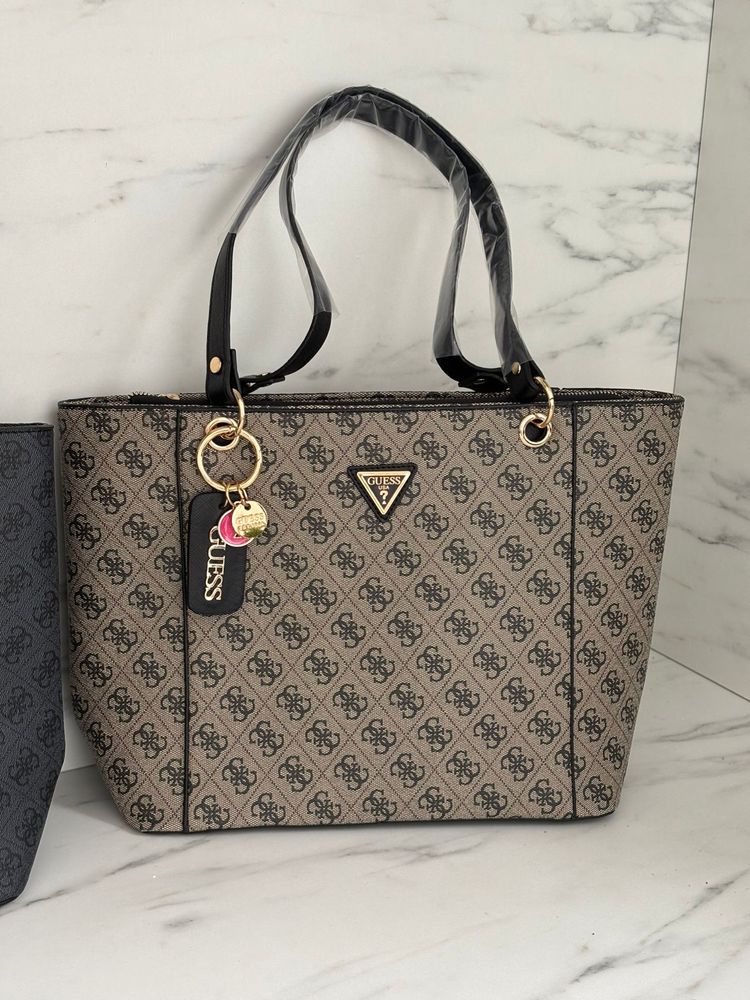 Geanta - Guess  // Michael Kors