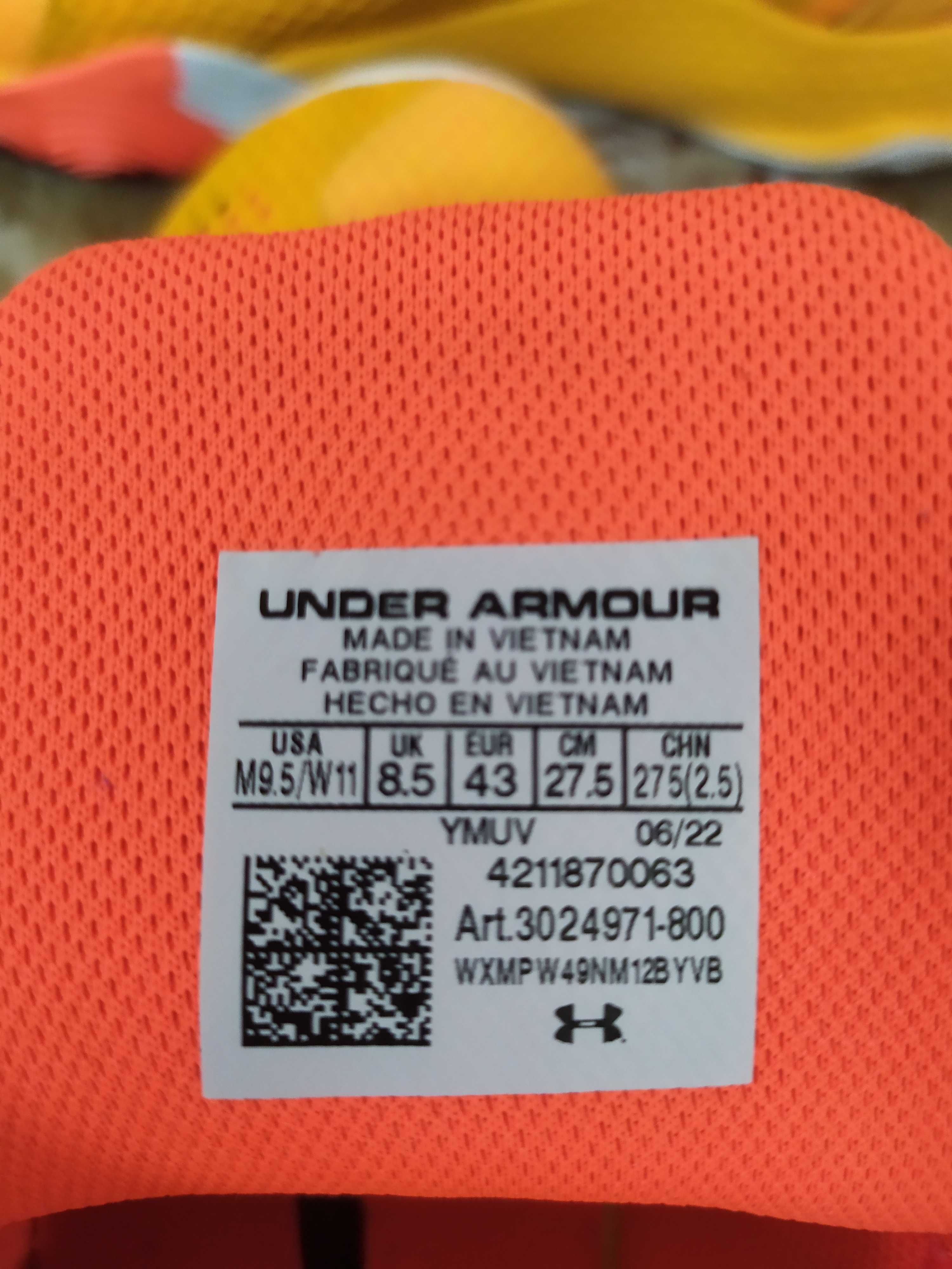 UnderArmour   43