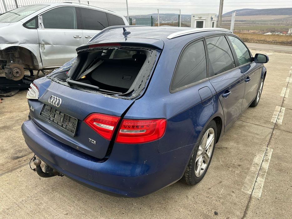 Dezmembrez / Dezmembrari / Piese / Accesorii Audi a4 b8.5 2013 2.0 tdi CJCA volan stanga