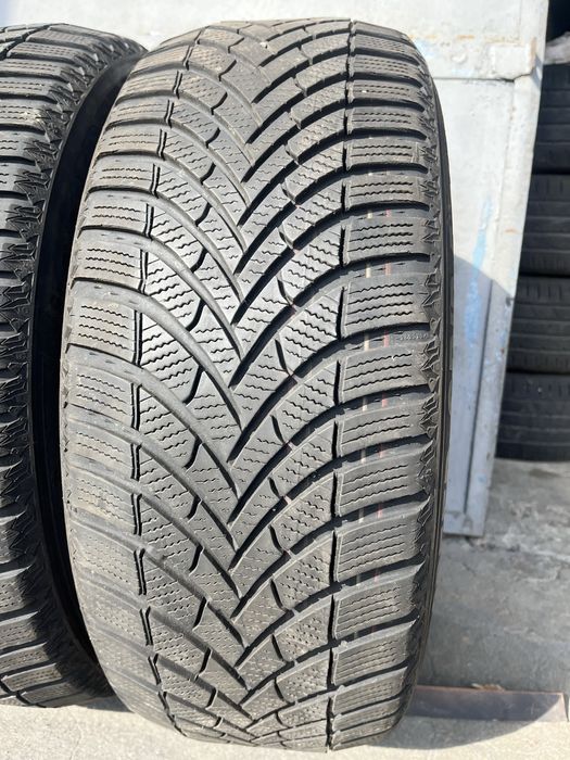 2 бр. зимни гуми 225/55/17 Semperit DOT 2122 5,5 mm