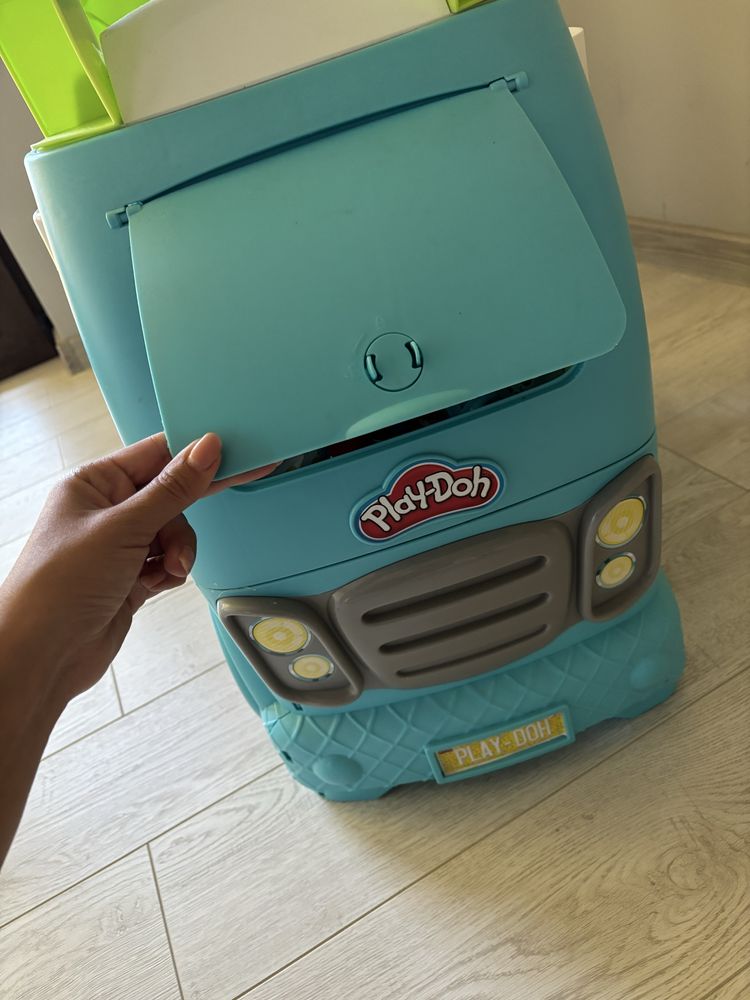 Магазин за сладолед play-doh