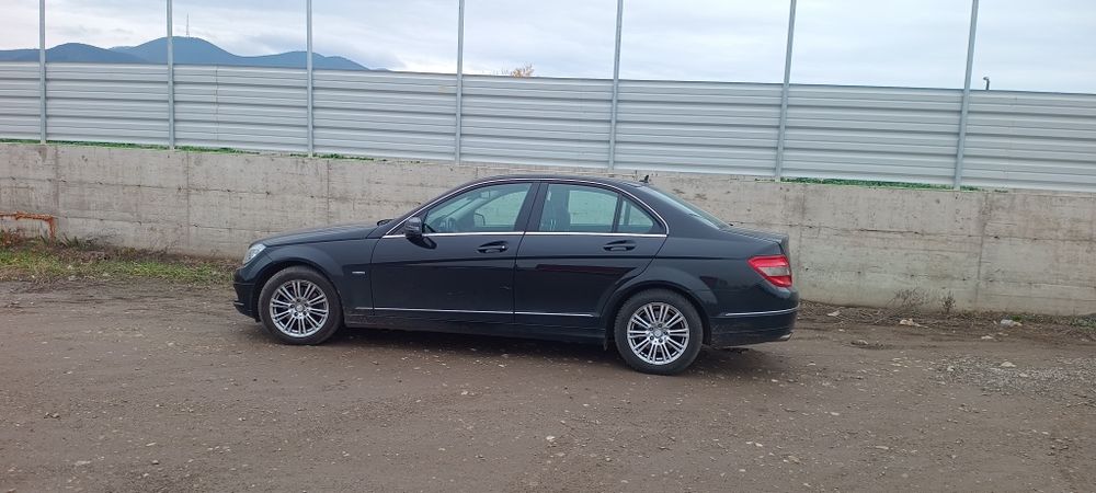MERCEDES C200 cgi benzină