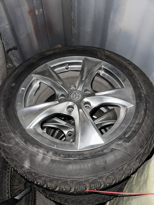 Шины Sibir Ice 215/55/16 с дисками,б/у,в хорошем состоянии