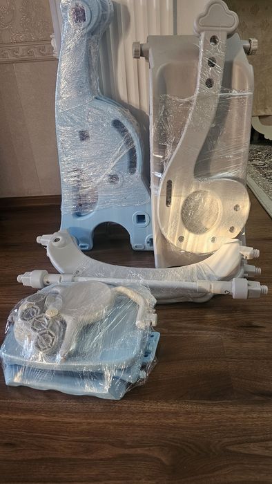 Детская горка с качелей для дома. Почти новая