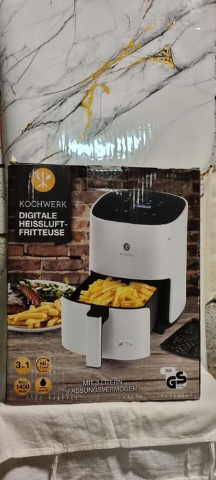 Еърфрайър  3л. 1400W