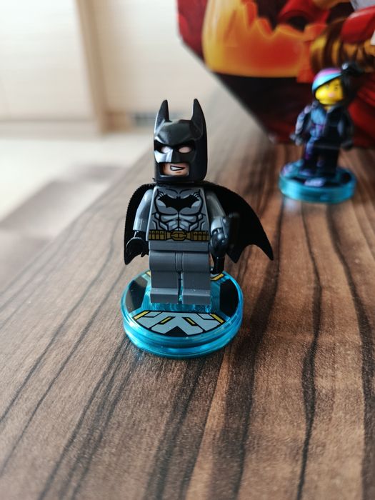 Оригинални Lego фигурки и комплект