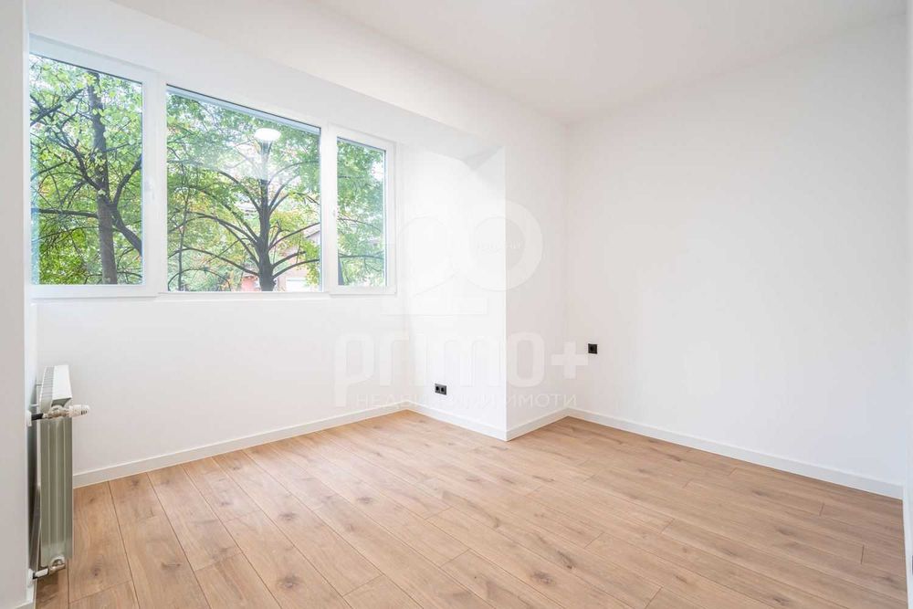 Продава се Тристаен апартамент в София, Борово - 70 кв.м за 3986 €/кв.м - Снимка #13