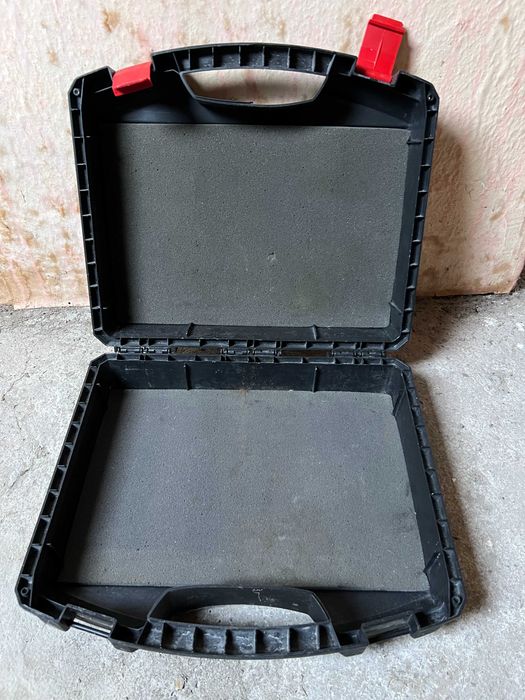 Куфари за инструменти Tayg