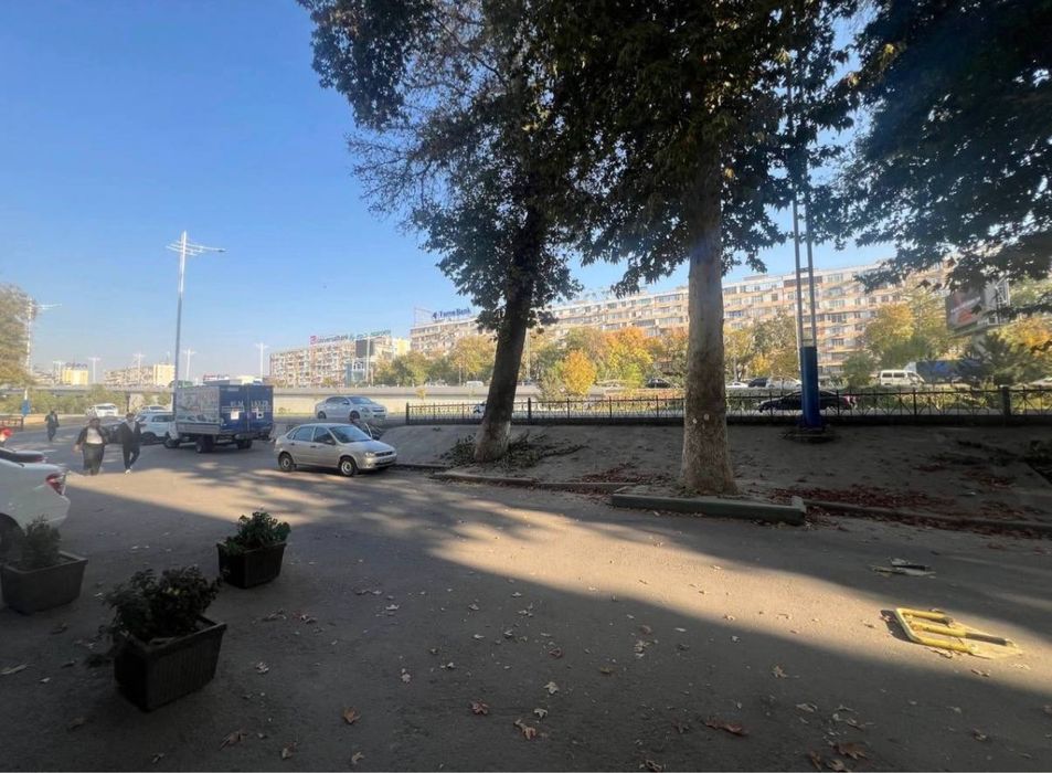 Срочна Продаётся Нежилой Обект Чиланзар метро Хамза 400 м2