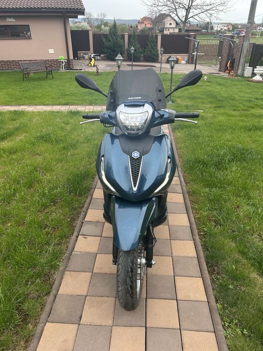 Piaggio Beverly 400