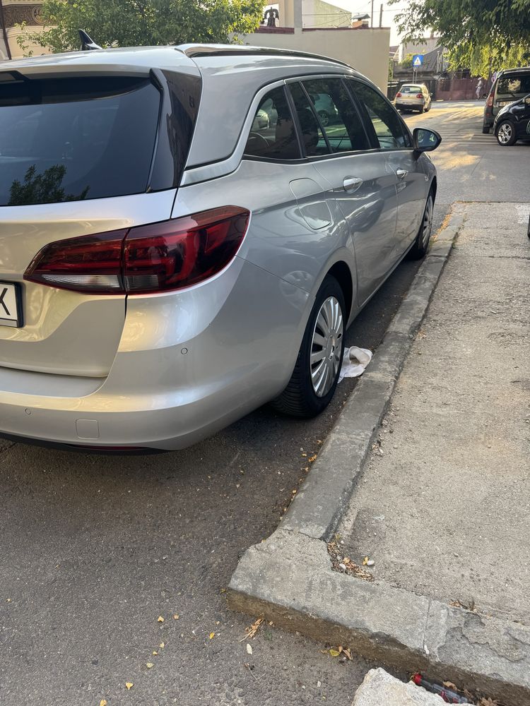 Opel Astra K 1.5 Sports Tourer 2021