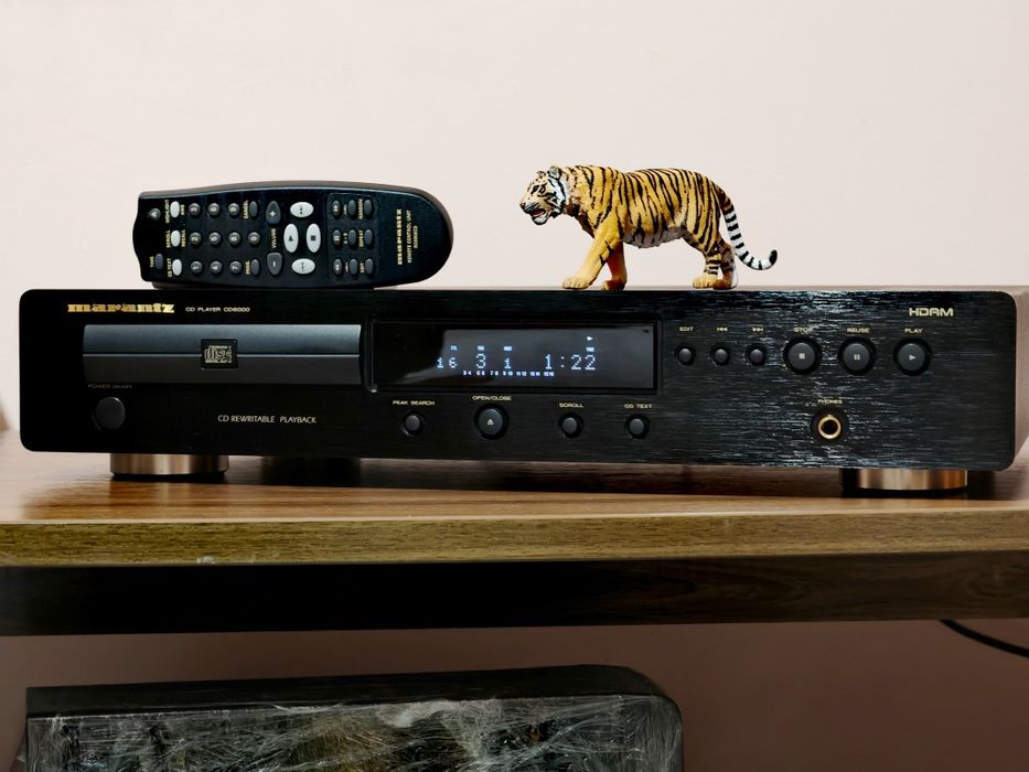 Marantz CD-6000. Rar . High-end cd player. Preț fix !